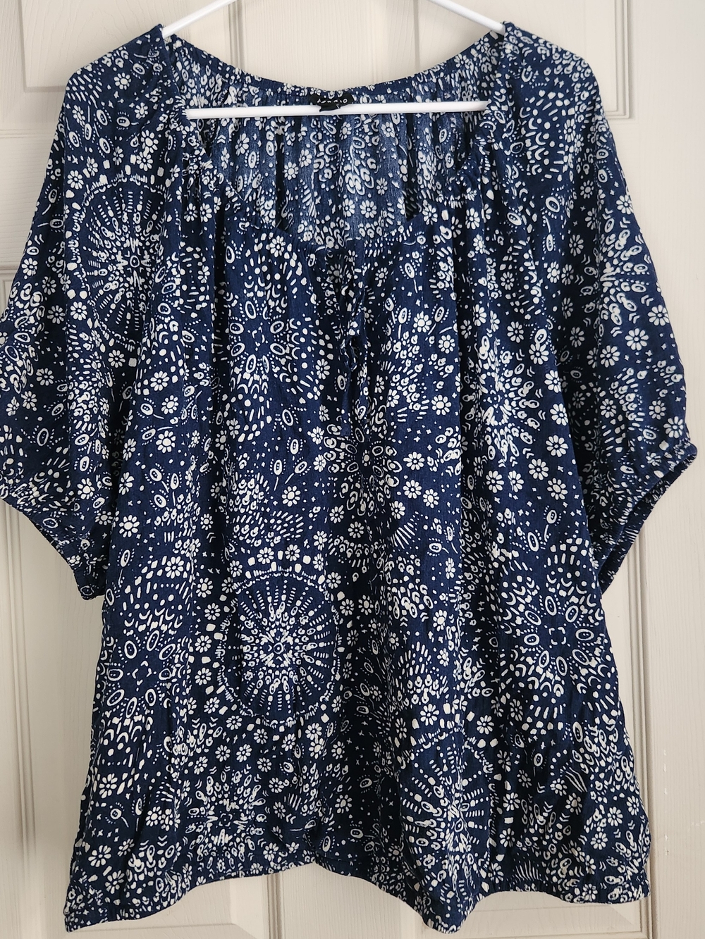 torrid Navy and White Floral Medallion Peasant Tunic